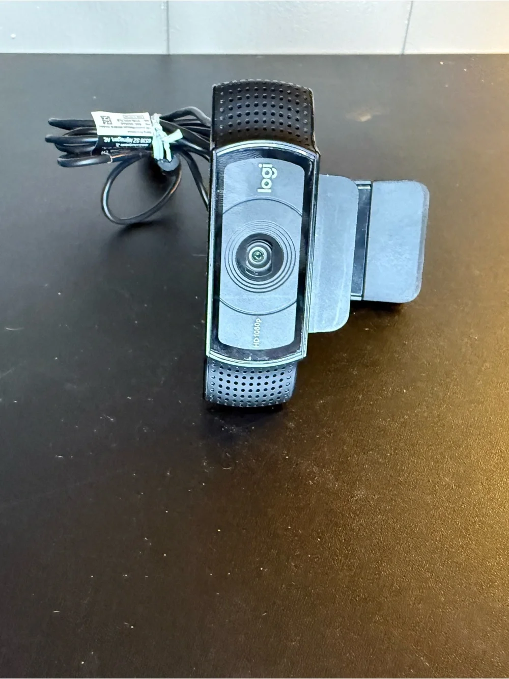 Logitech Black USB Webcam with Clip Mount